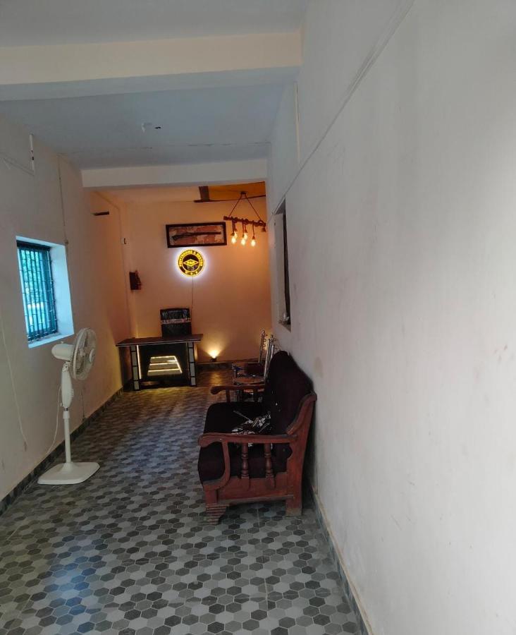 Privyrooms Горакпур Екстериор снимка