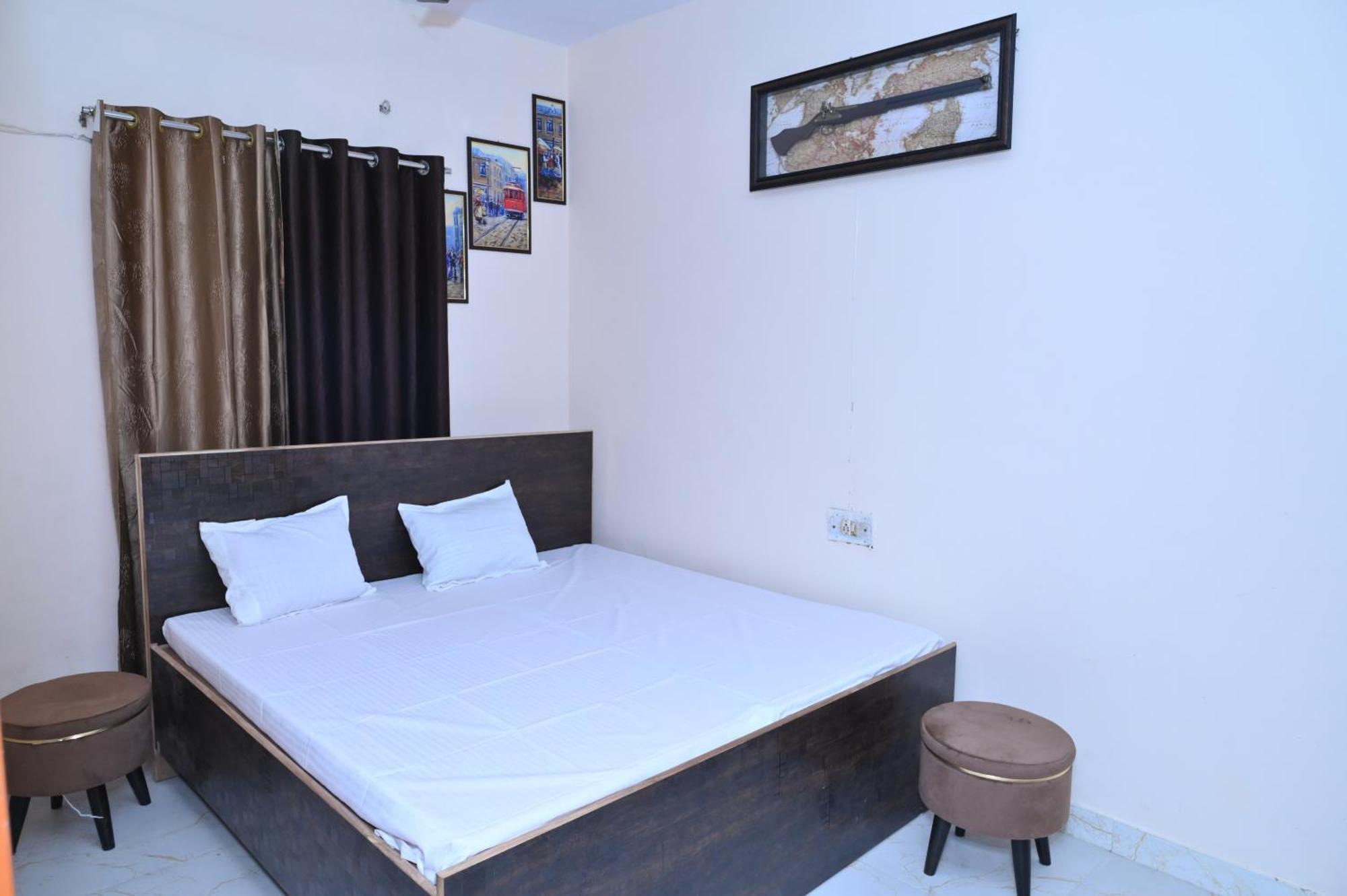 Privyrooms Горакпур Екстериор снимка